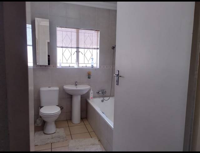 4 BEDROOM HOUSE FOR SALE IN BRACKENDOWNS